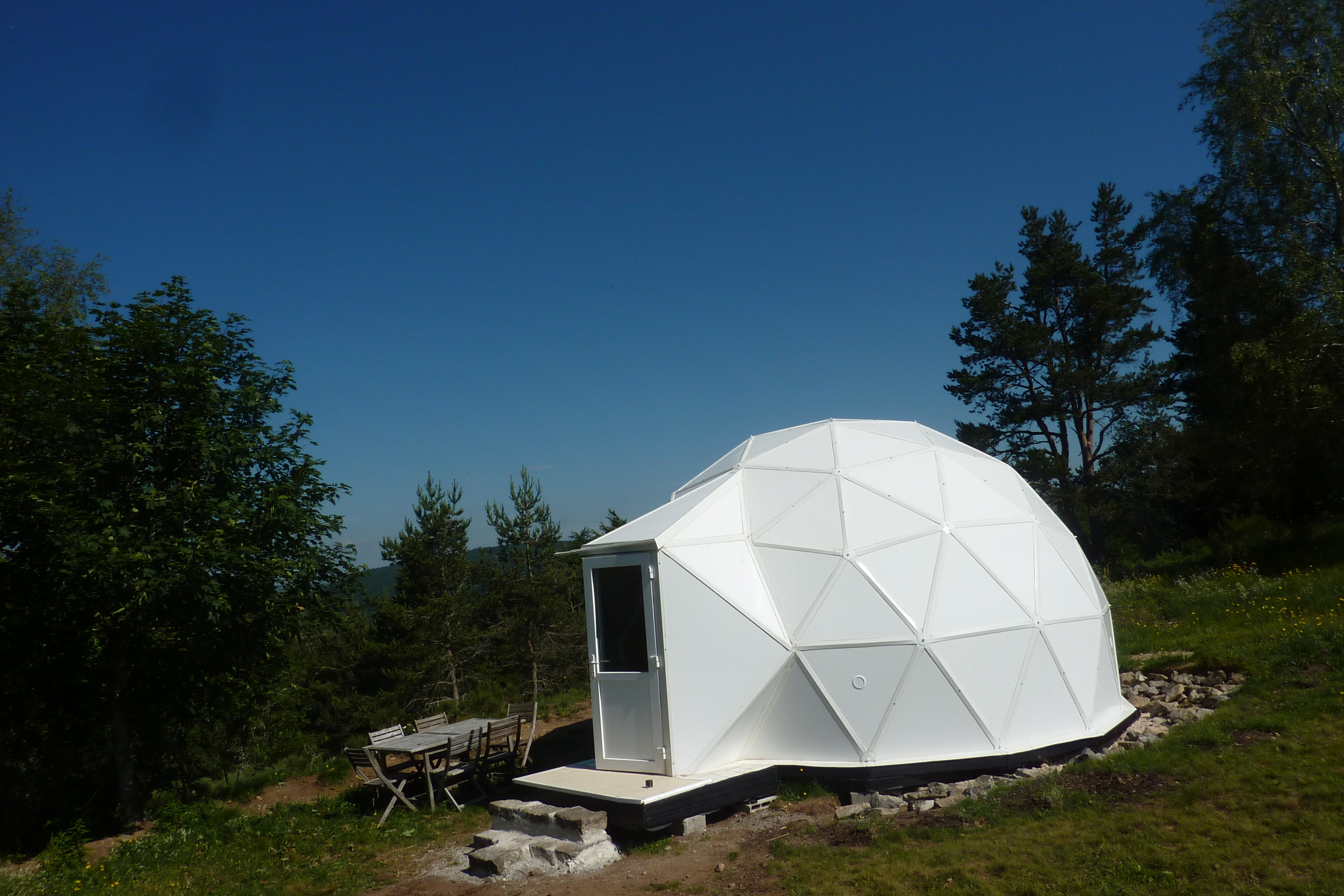Dome Bulle Insolite Ardeche 2 La Bergerie Du Plateau Hebergement Insolite
